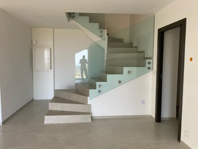 GARDE CORPS EN VERRE SUR MESURE