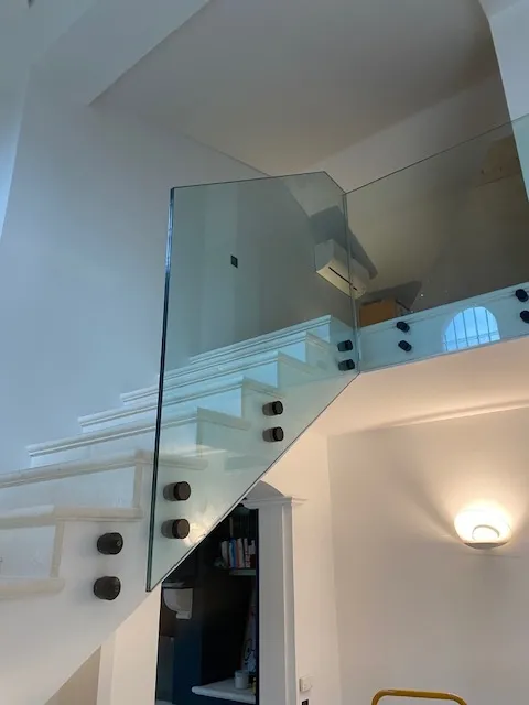 GARDE CORPS EN VERRE SUR MESURE