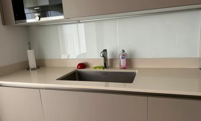 Crédence en verre sur mesure à vence 