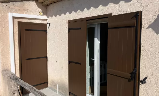 Installation de volet battant aluminium, Vence, M3B