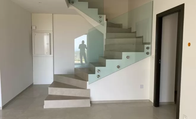 GARDE CORPS EN VERRE SUR MESURE