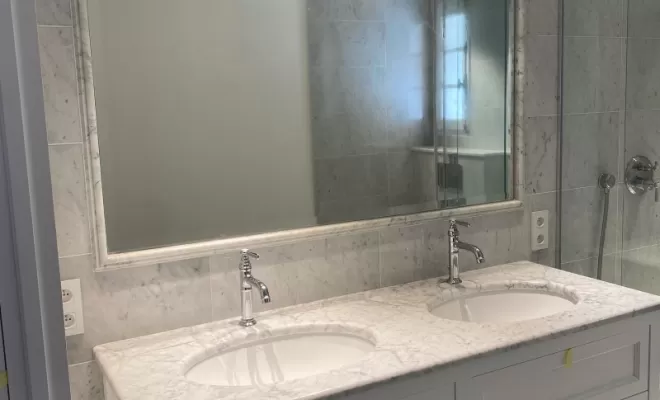 Pose de miroir sur mesure, Vence, Miroiterie des 3 Baous