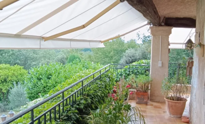 Installation de store toile, toile sur mesure 